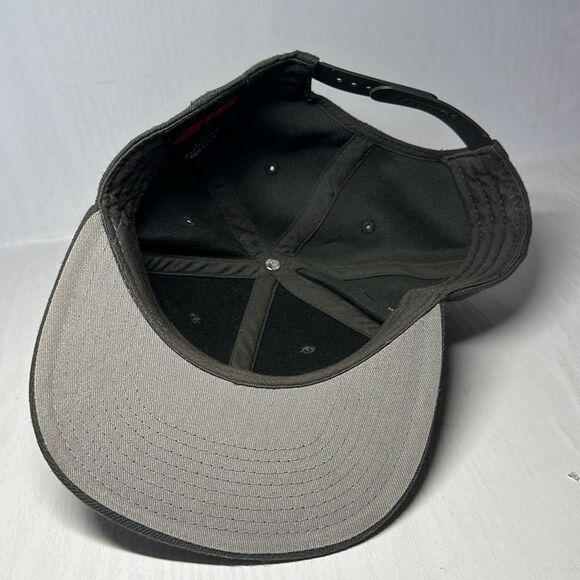LeBron James Logo Gray Black SnapBack Hat Cap Otto 85% Acrylic 15% Wool - Picture 6 of 8